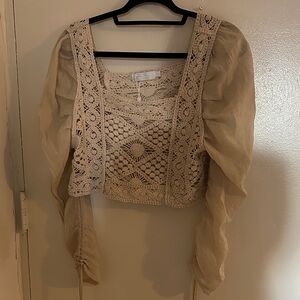 NWOT Crochet bodice with ballon sleeve cropped Blouse. Festival, Boho, Feminen